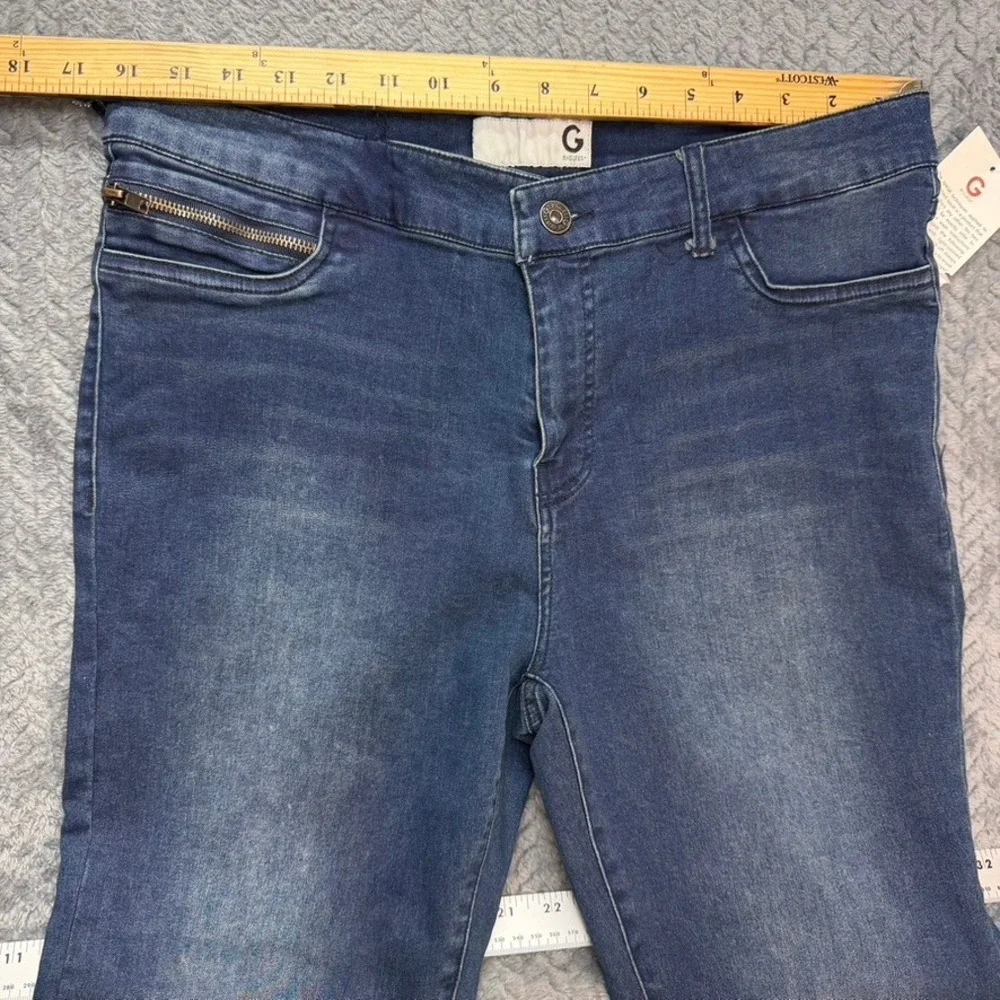 G by Guess 35 actual